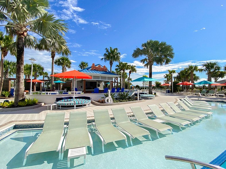Luxury and fun for the family in the Florida sun at Windsor