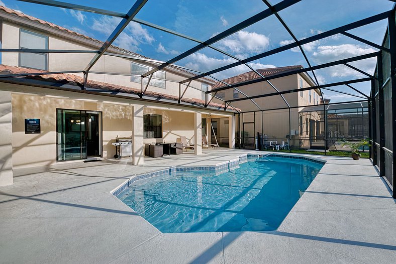 Private pool for family fun in Florida sun in Veranda Palms