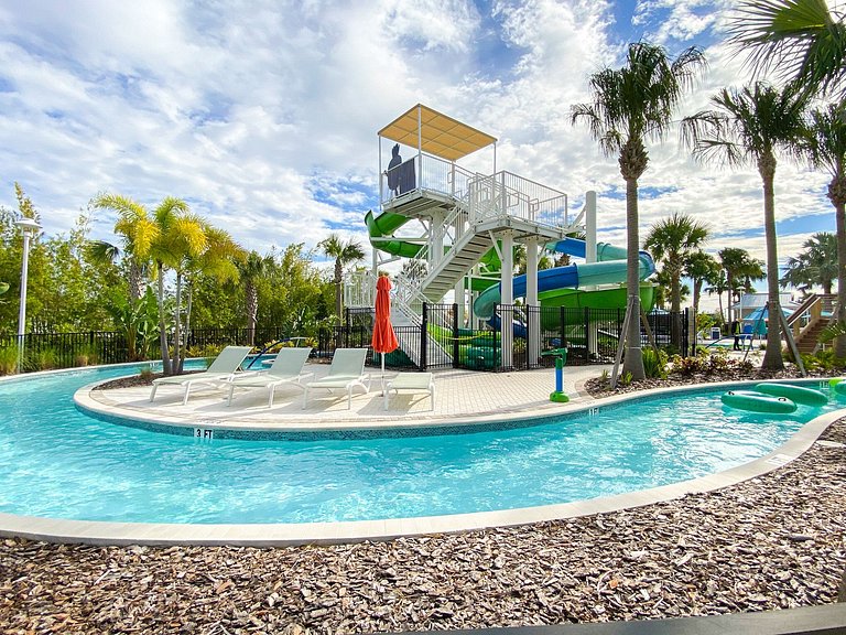 Resort Included + FREE Grill W/ Private Game, Pool/Spa - Nea