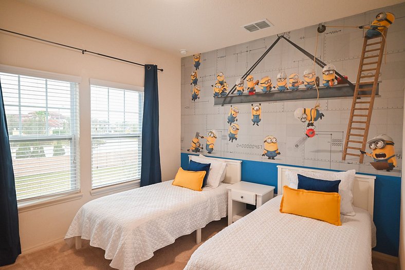 Themed villa Just 4 miles to Disney - Townhome in West Lucay